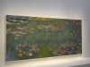 その東山魁夷の障壁画展がこの秋、この国立新美術館で企画されている。写真は国立新美術館で5月7日まで開催中のビュールレコレクションの大目玉の「睡蓮」。モネは1883年、パリからセー