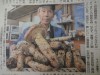 10月20日(木)の毎日新聞一面に掲載されたカラー写真がなんと「マツタケ豊作 山口・出荷ピーク」。送られて来たマツタケも写真と同じ山口市阿東生雲東分の産だ。値段は100グラム、2000～4000