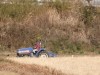 市内ではあと2カ月もすれば超早期水稲の田植が始まる。写真は本郷北方・病院前の1月6日の農作業風景。春の到来を前に必要な「荒起こし」をしている。草の生える前、土中に酸素を取り込